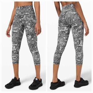 Lululemon Athletica Black and White Graphic Leggings